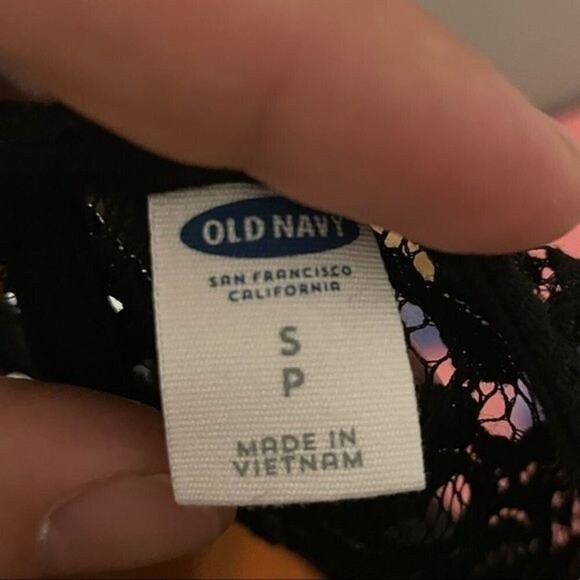 Old Navy See Through Top - Picture 4 of 4